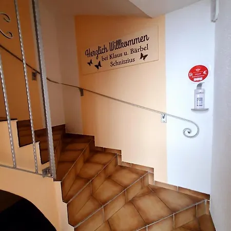 Klaus U. Baerbel Креф