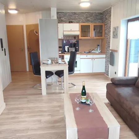 Klaus U. Baerbel Appartement *